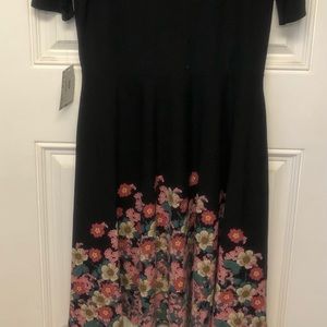 3/$30! NWT Lularoe Midi Dress Black With Dipped Floral Pattern